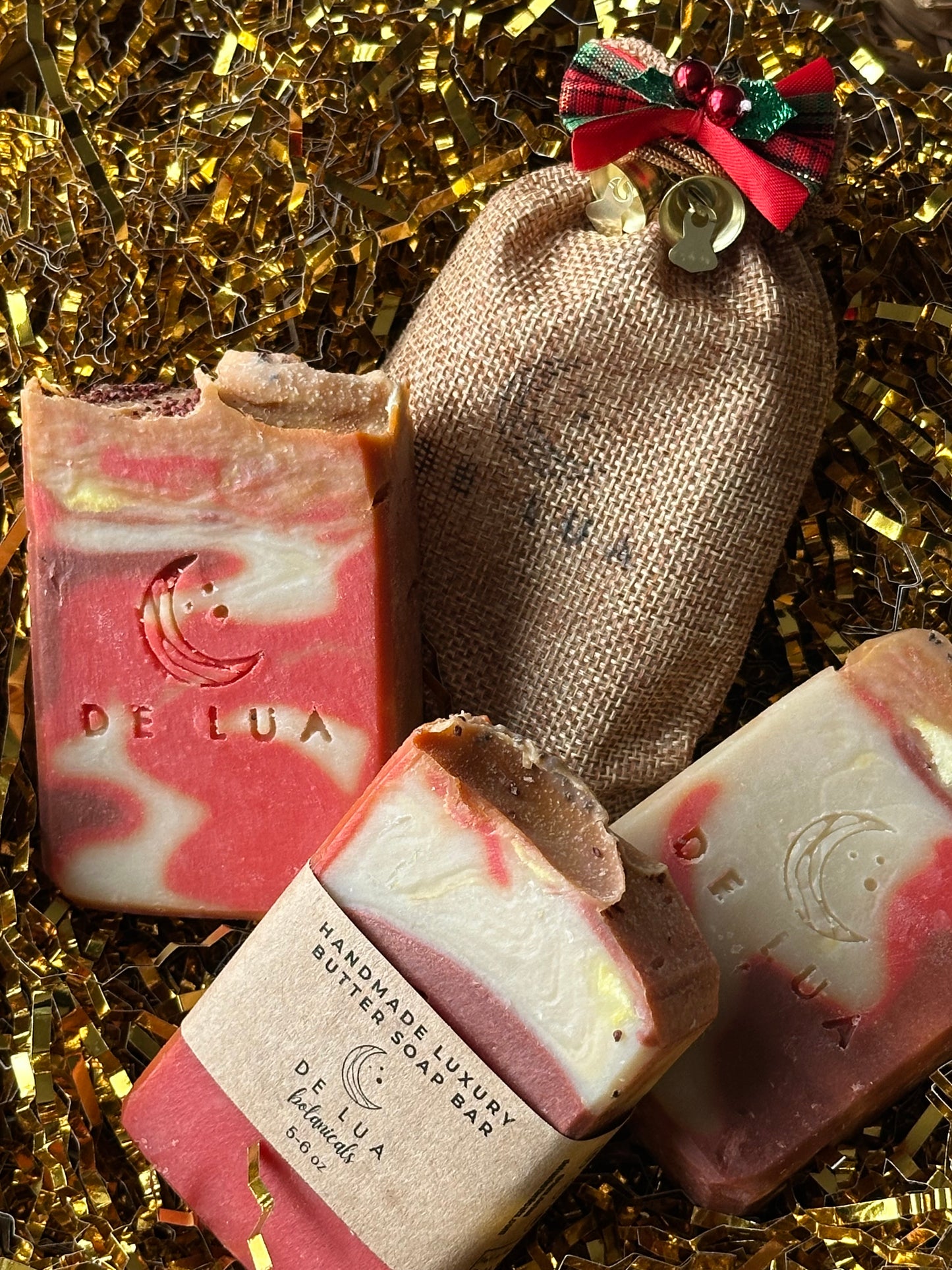 Cranberry and Spice Soap Bar - handmade, luxury, vegan butters, moisturing soap with premium fragrance, christmas gifts, sensitive skin